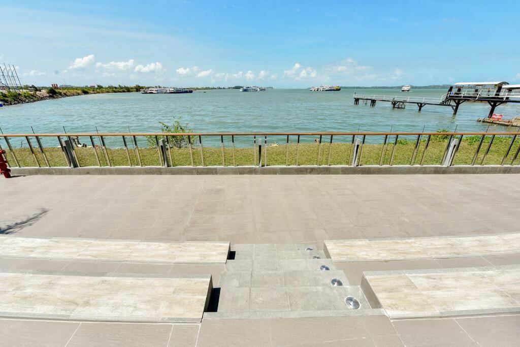 Lovina 8-Ad At One Residence Batam Exterior photo