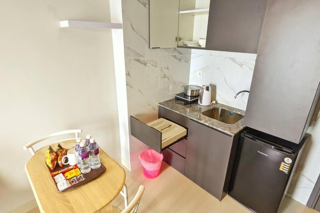 Lovina 8-Ad At One Residence Batam Exterior photo