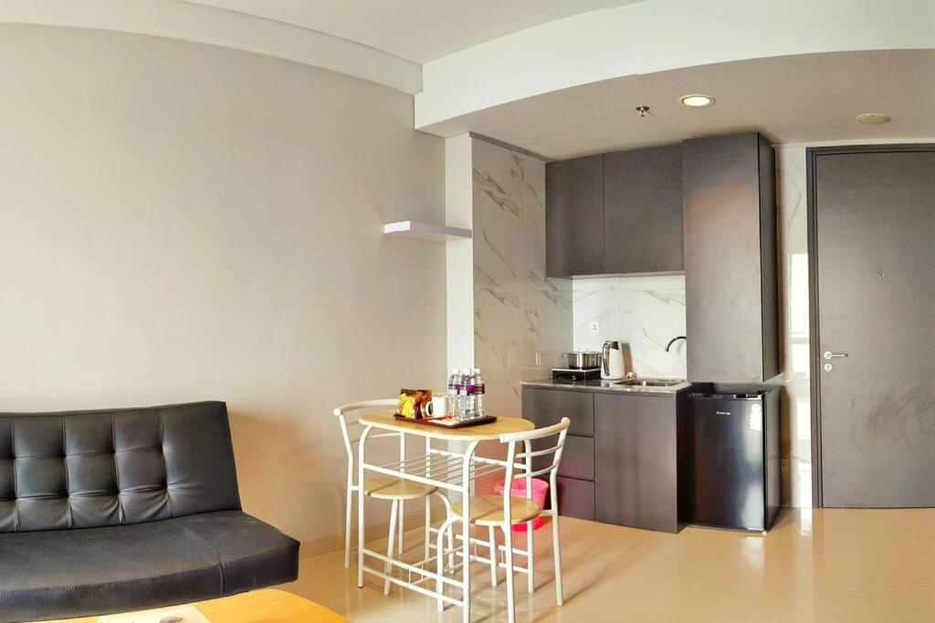 Lovina 8-Ad At One Residence Batam Exterior photo